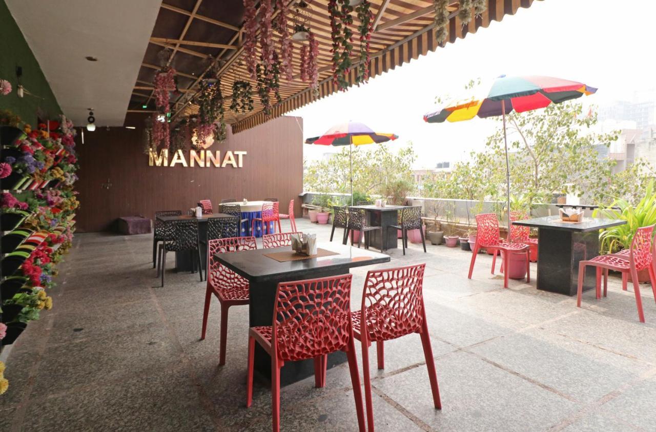 Hotel Mannat International By Mannat New Delhi Exteriör bild