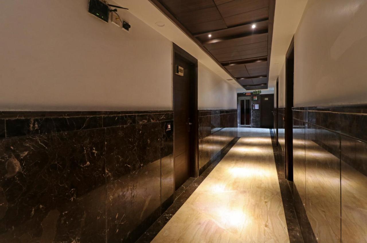 Hotel Mannat International By Mannat New Delhi Exteriör bild
